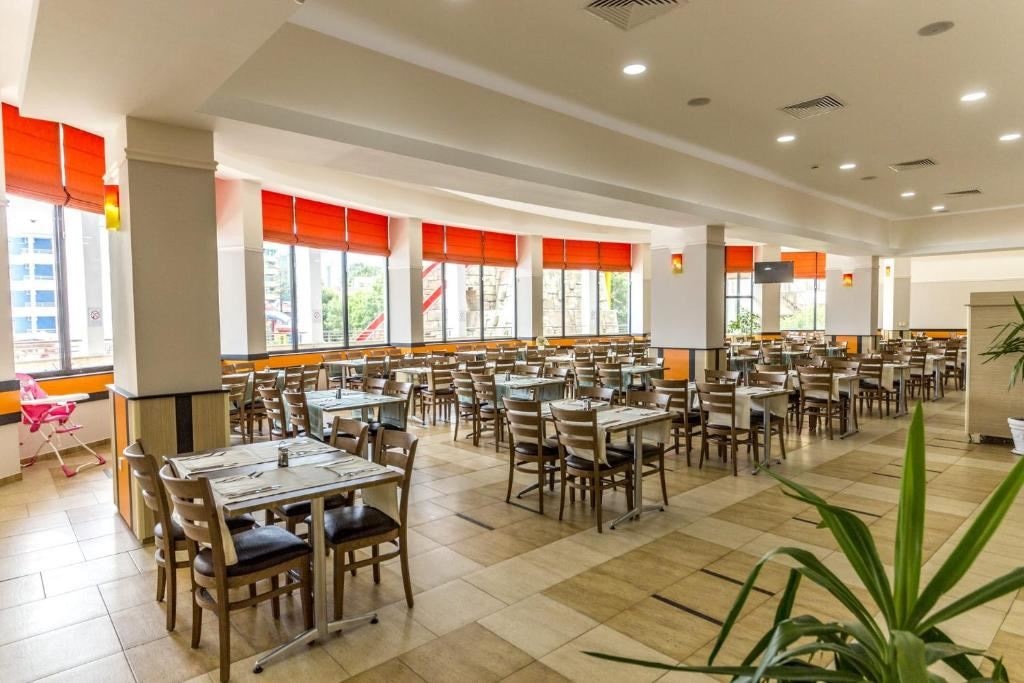 restaurants-main-restaurant