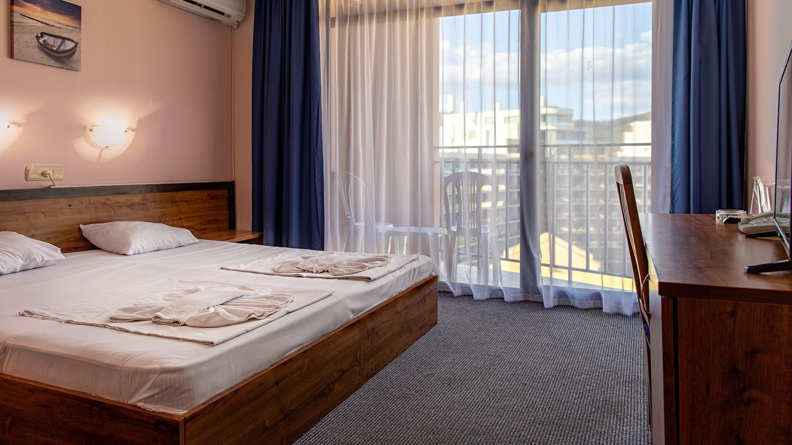 rooms-singleuse-standard-room-balcony