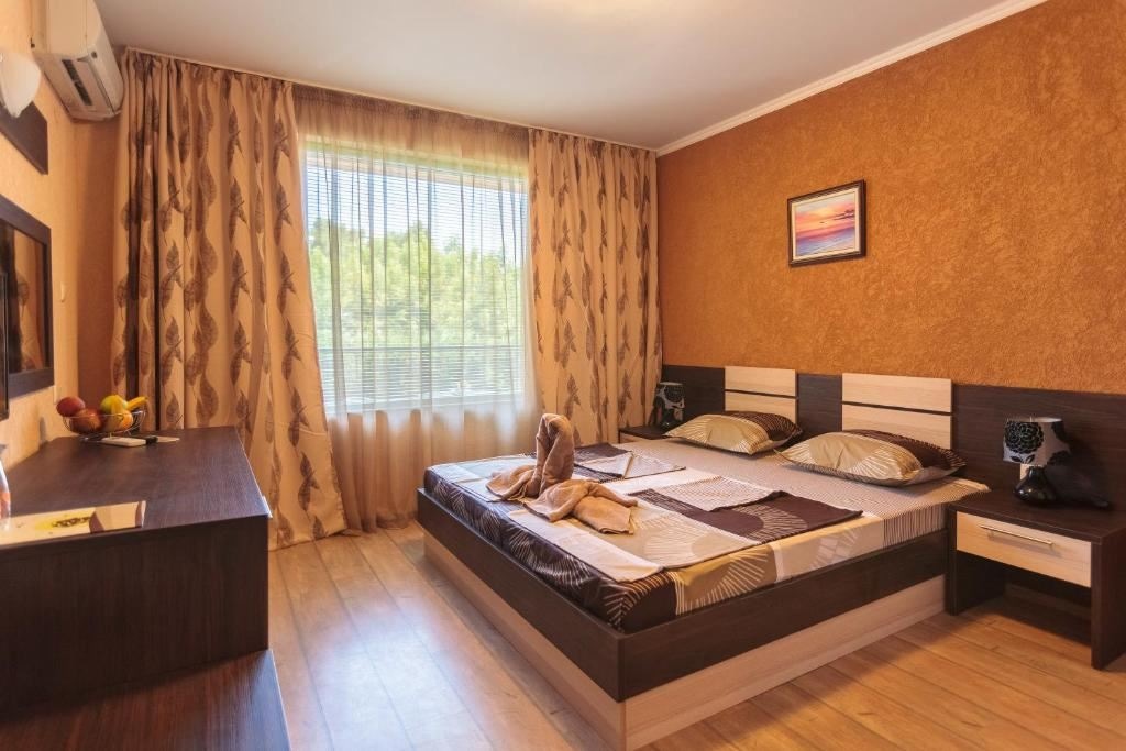 rooms-standard-room-balcony