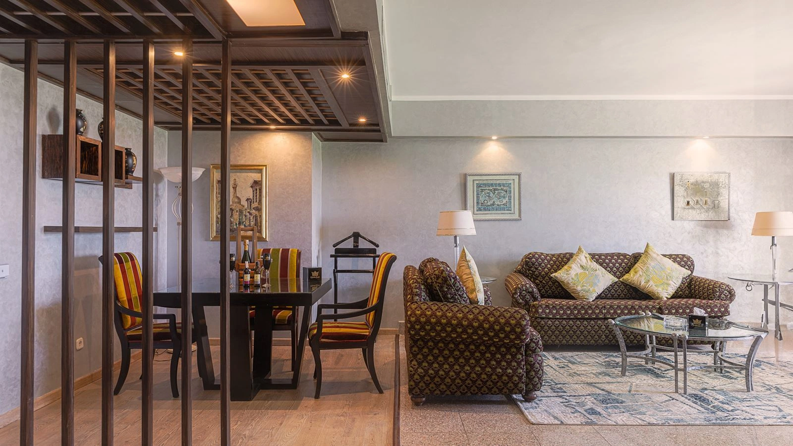 rooms-honeymoon-suite