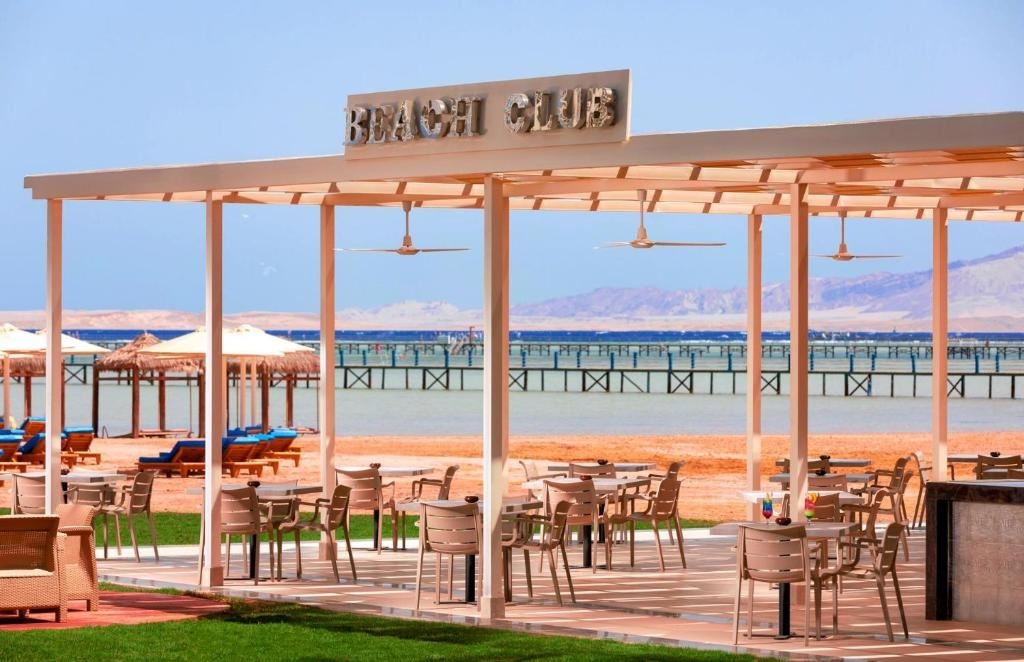 bars-beach-bar