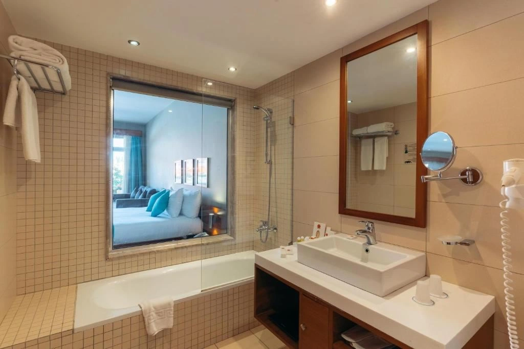 rooms-superior-garden-view