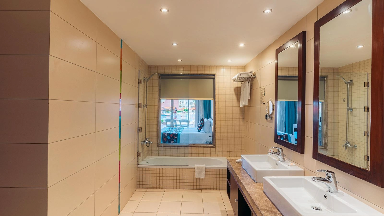 rooms-executive-suite