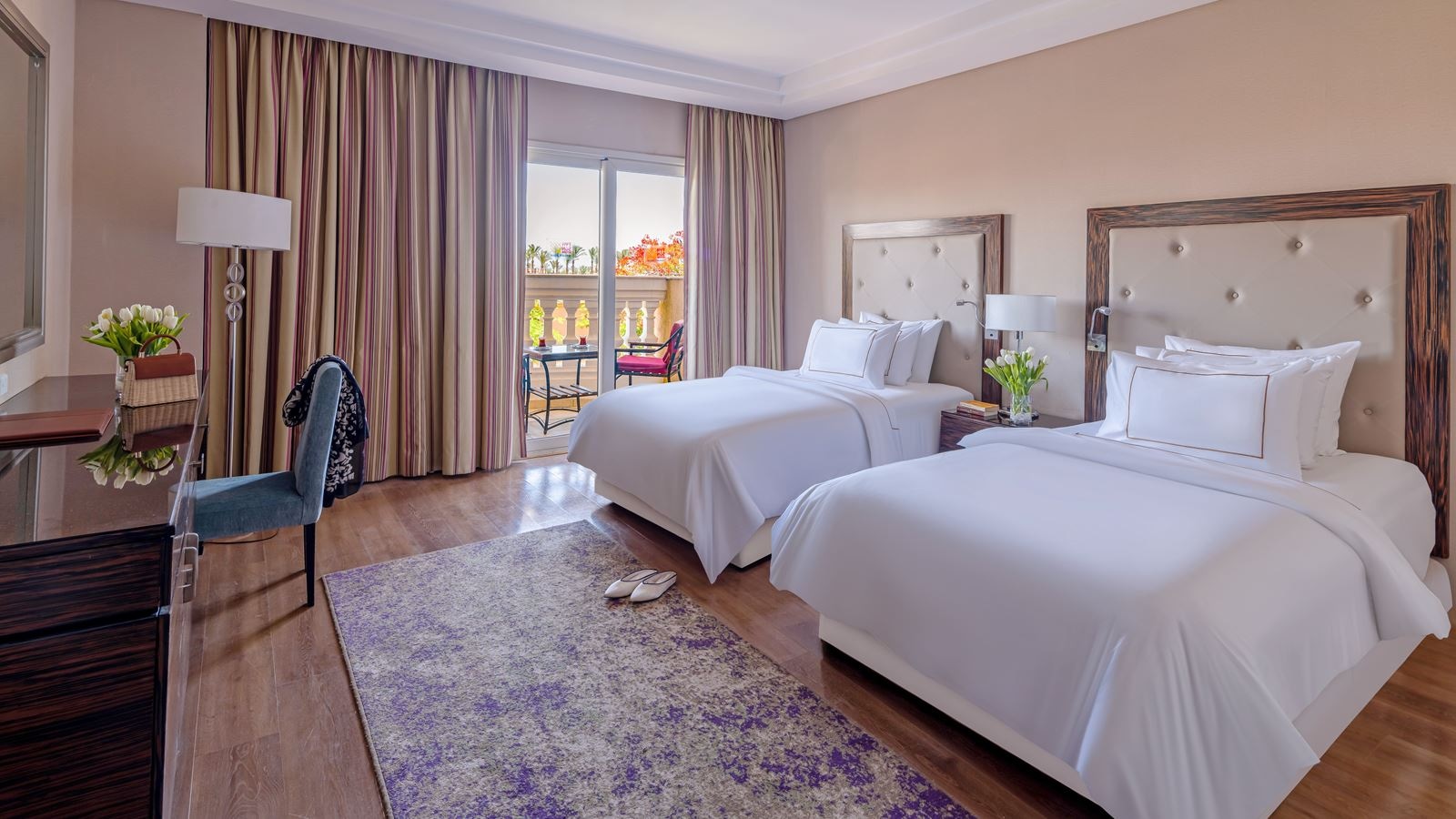 rooms-aqua-deluxe-suite-second-line