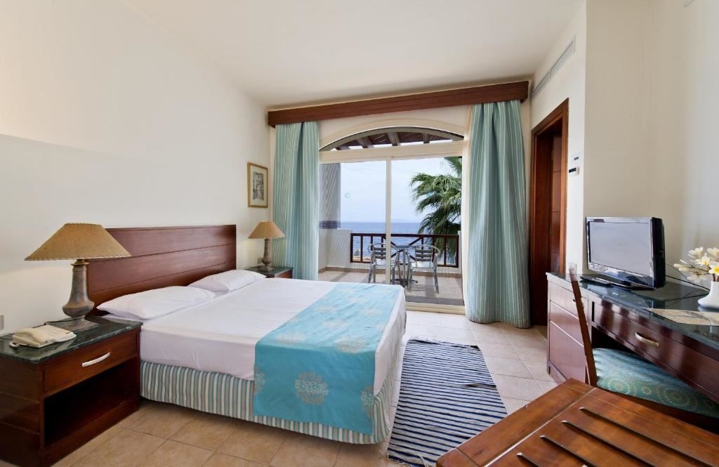 rooms-room-standard-sea-view