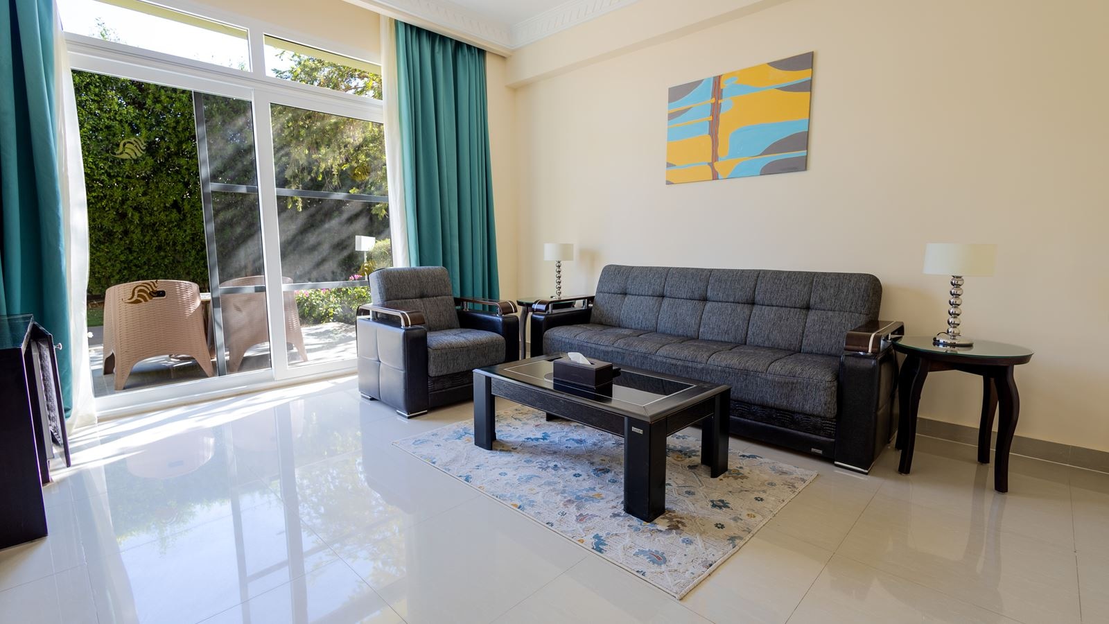 rooms-suite-garden-view