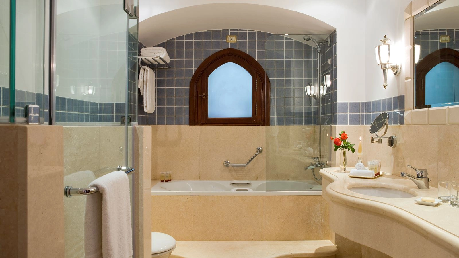 rooms-duplex-villa-with-side-sea-and-garden-view