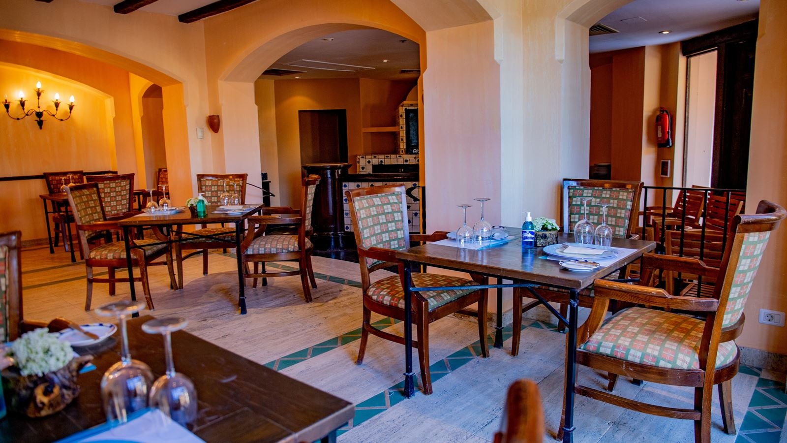 restaurants-al-dente-italian-a-la-carte-restaurant