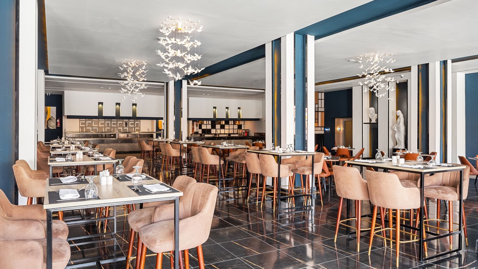 restaurants-la-casa-restaurant