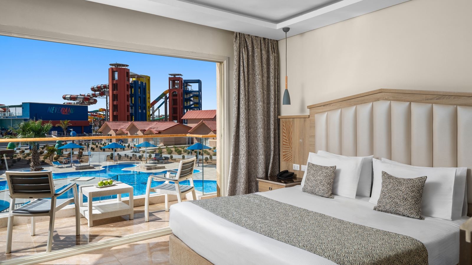 rooms-family-bungalow-sliding-door-pool-view