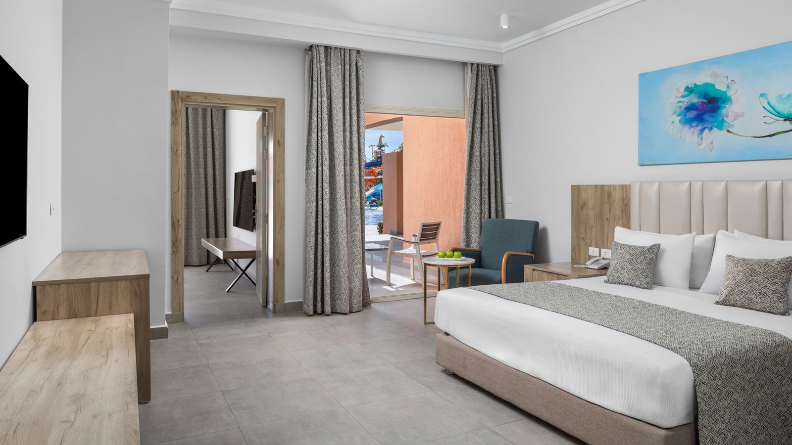 rooms-family-2-bedrooms-pool-view