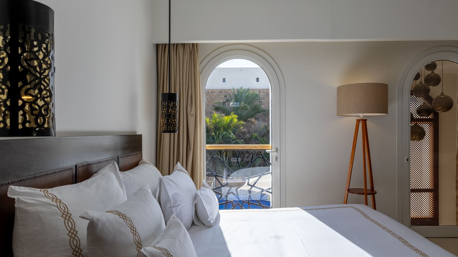 rooms-swim-up-villa-2-bedrooms