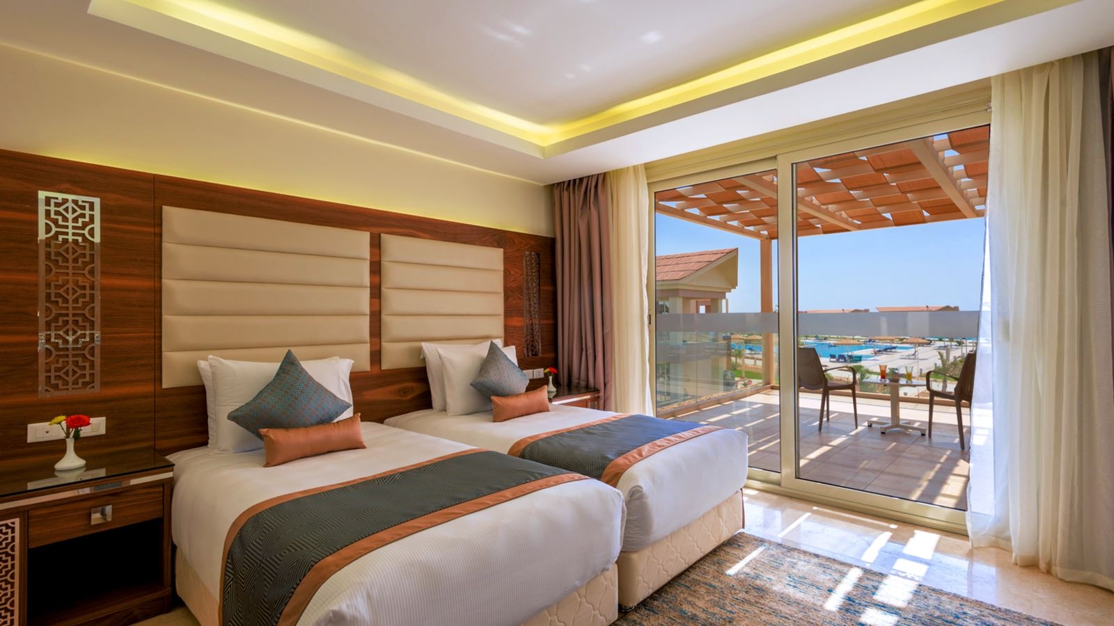 rooms-standard-room-sea-side-view