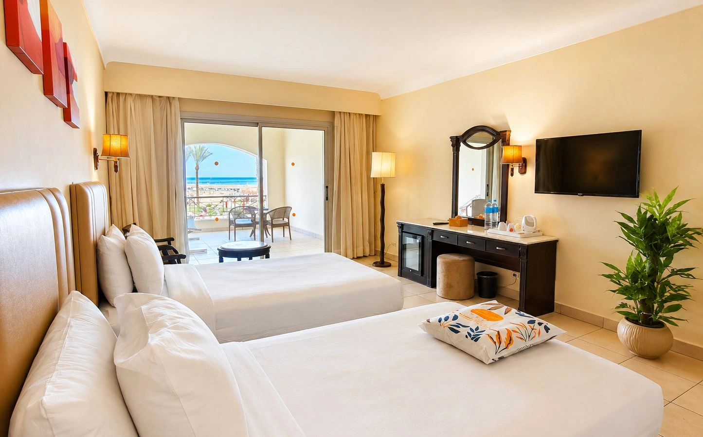 rooms-club-royal-regency-sea-view