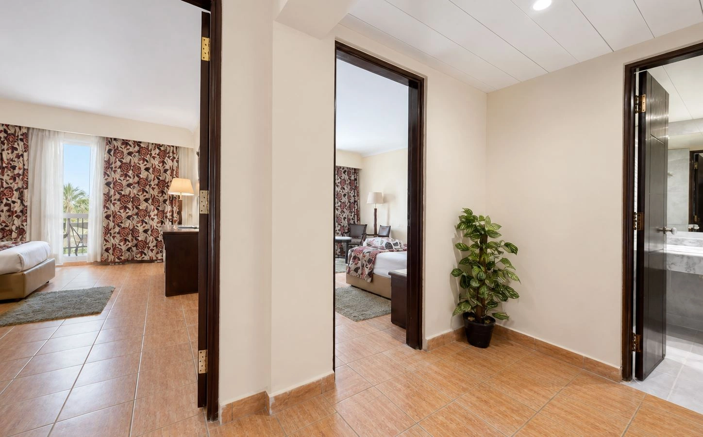 rooms-family-2-bed-rooms-club