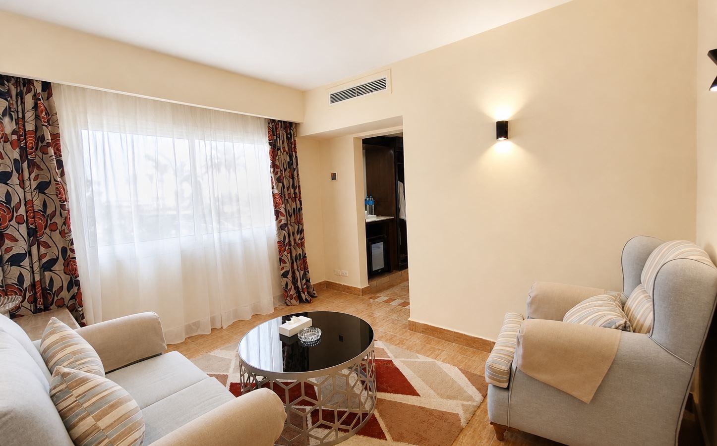 rooms-jacuzzi-suite
