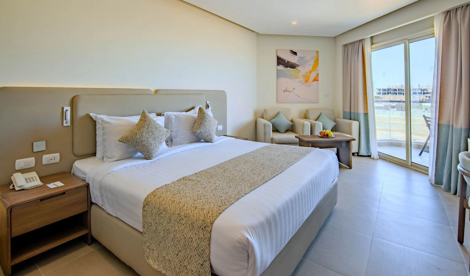 rooms-superior-room--partial-sea-view--sea-view