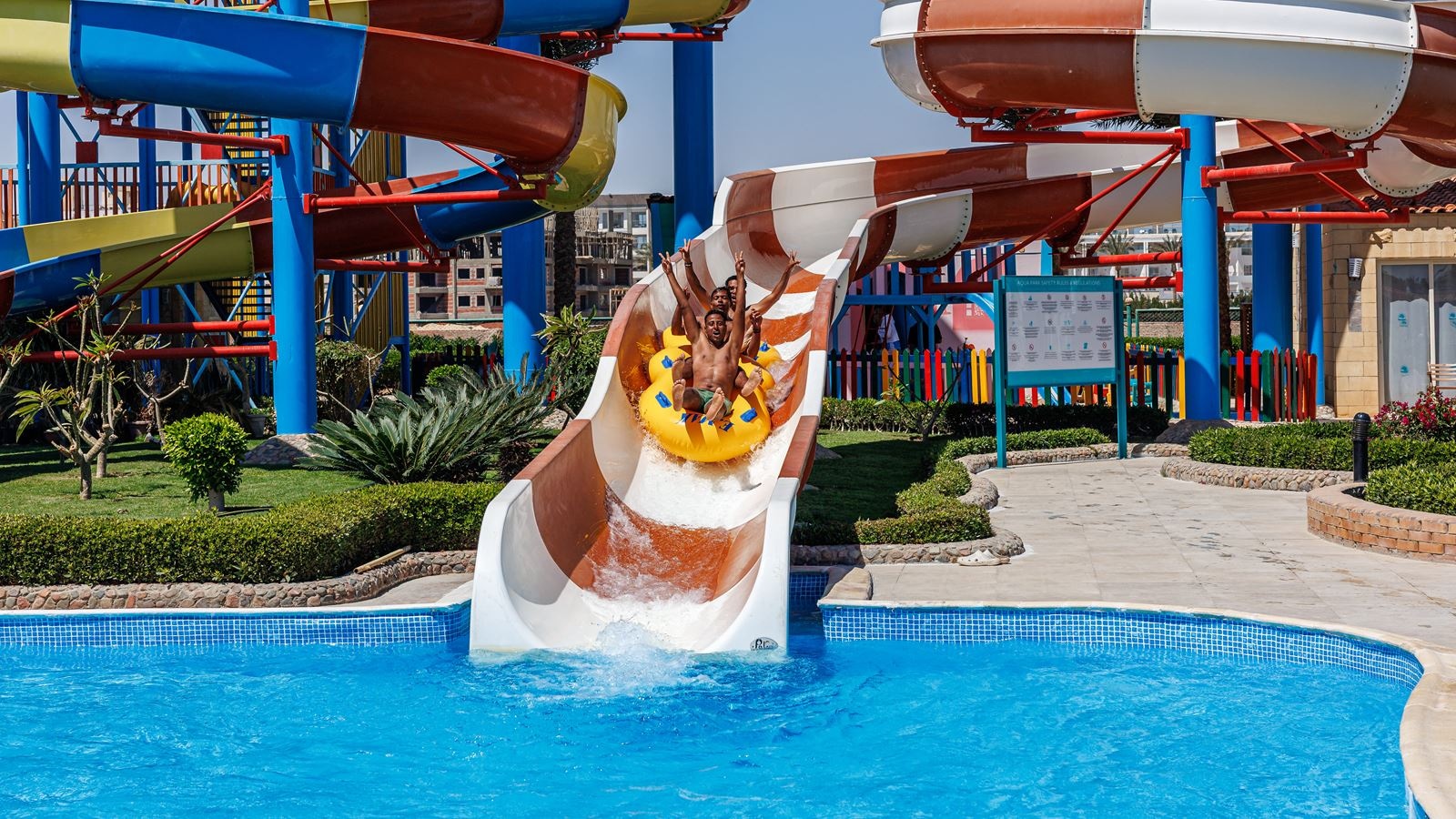 water-park-water-park