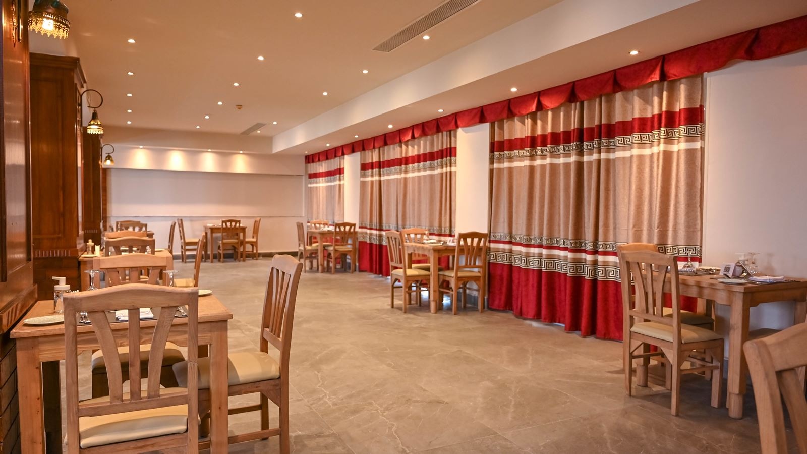 restaurants-poseidon-greek-restaurant