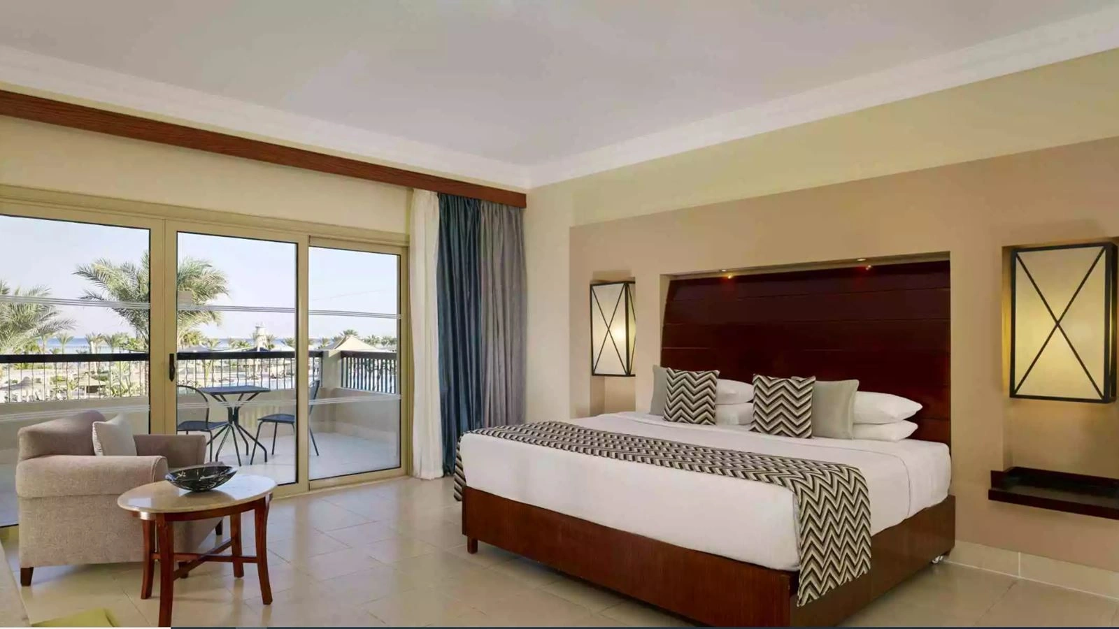 rooms-standard-sea-view-room