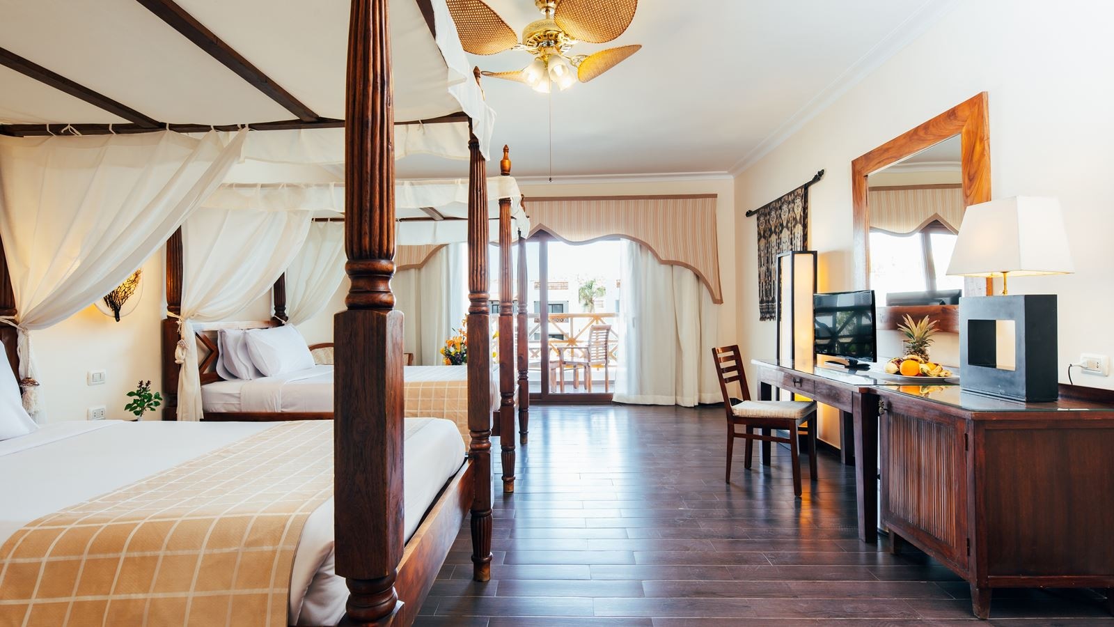 rooms-elisir-poolview-gym-free