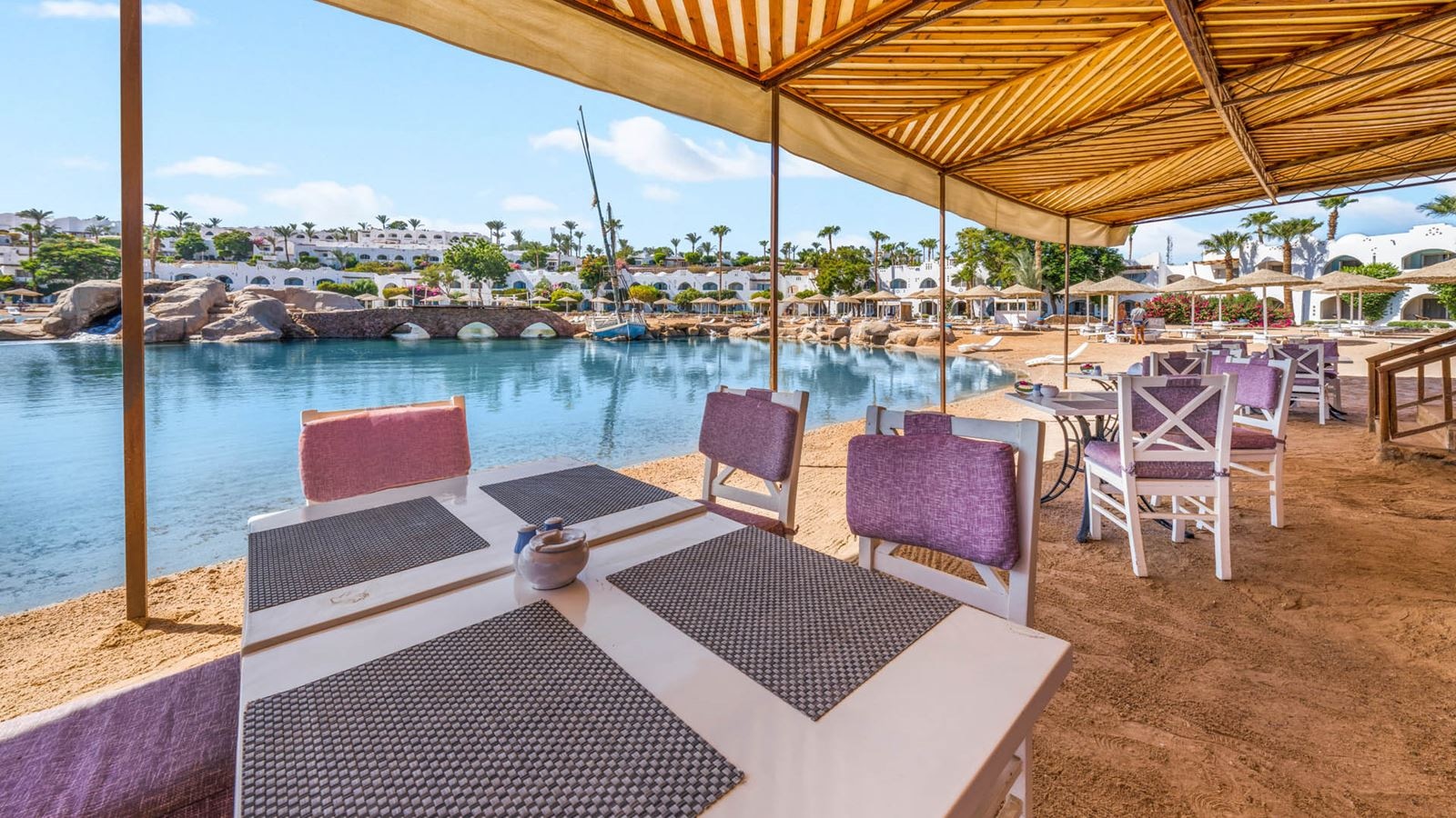 restaurants-blue-lake