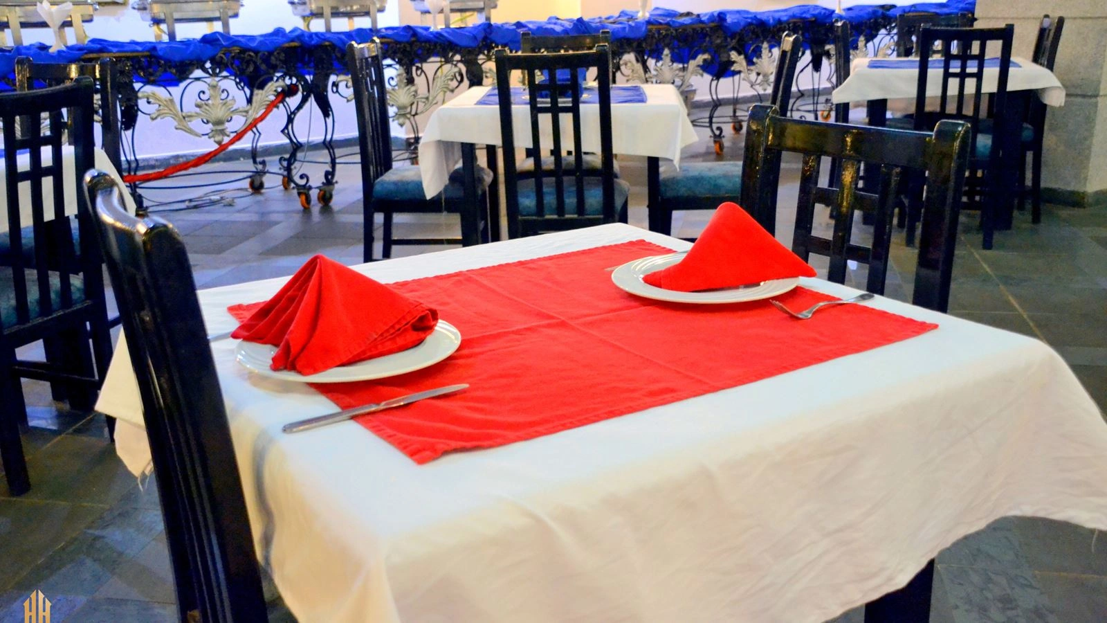 restaurants-main-restaurant