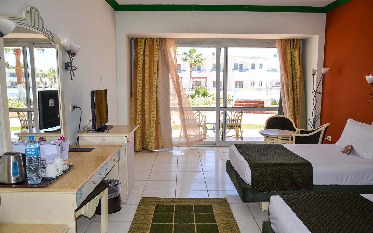 rooms-family-rooms