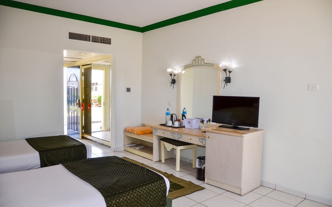 rooms-family-rooms