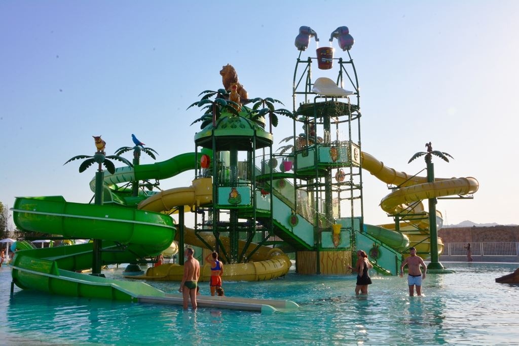 water-park-water-park