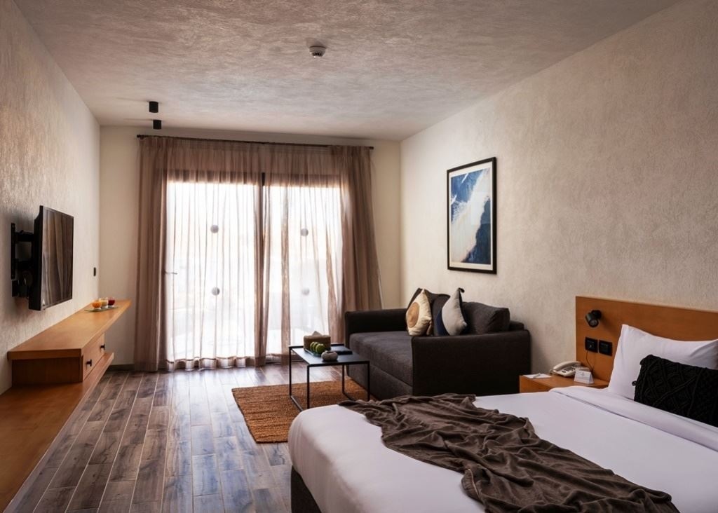 rooms-creek-premium-studio-lagoon-view