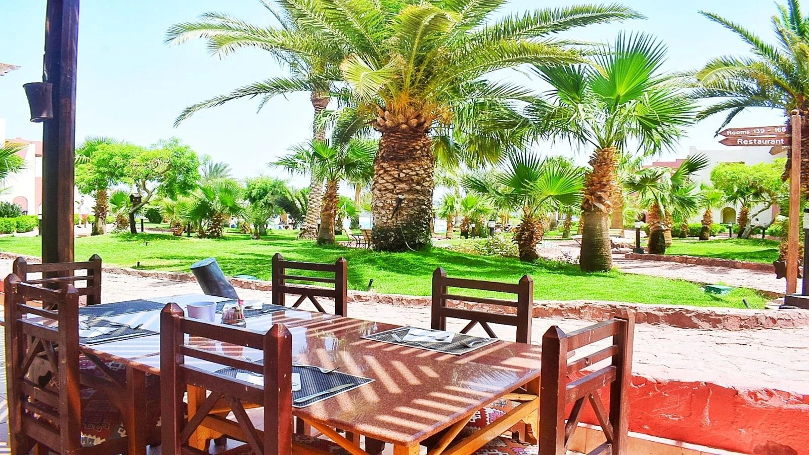 restaurants-the-main-restaurant