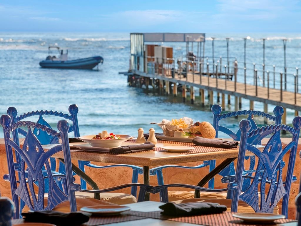 restaurants-restaurants