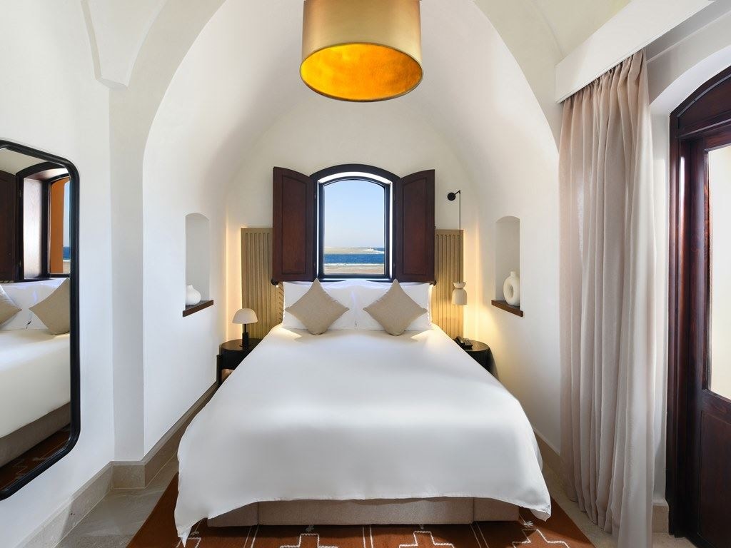 rooms-superior-room-sea-view