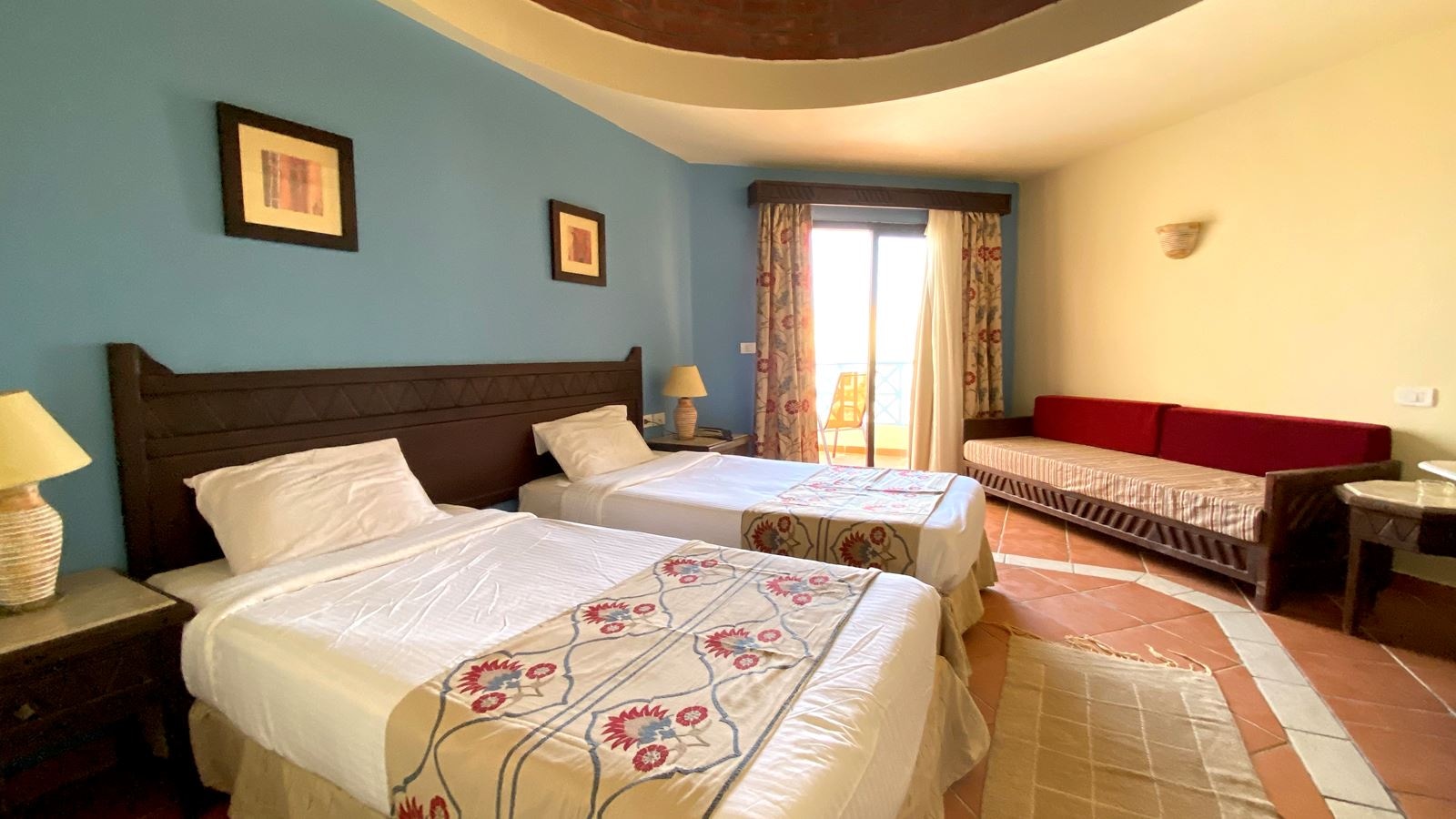 rooms-standard-room-garden-view