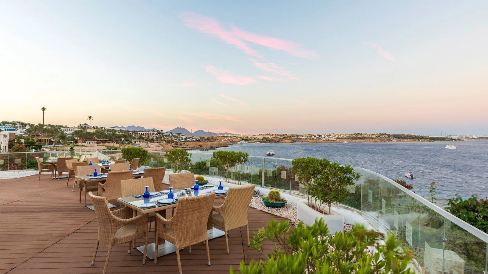 restaurants-alacarte-restaurant