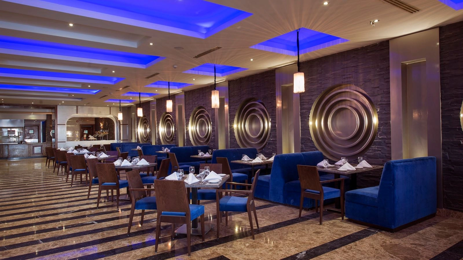 restaurants-nora-restaurant