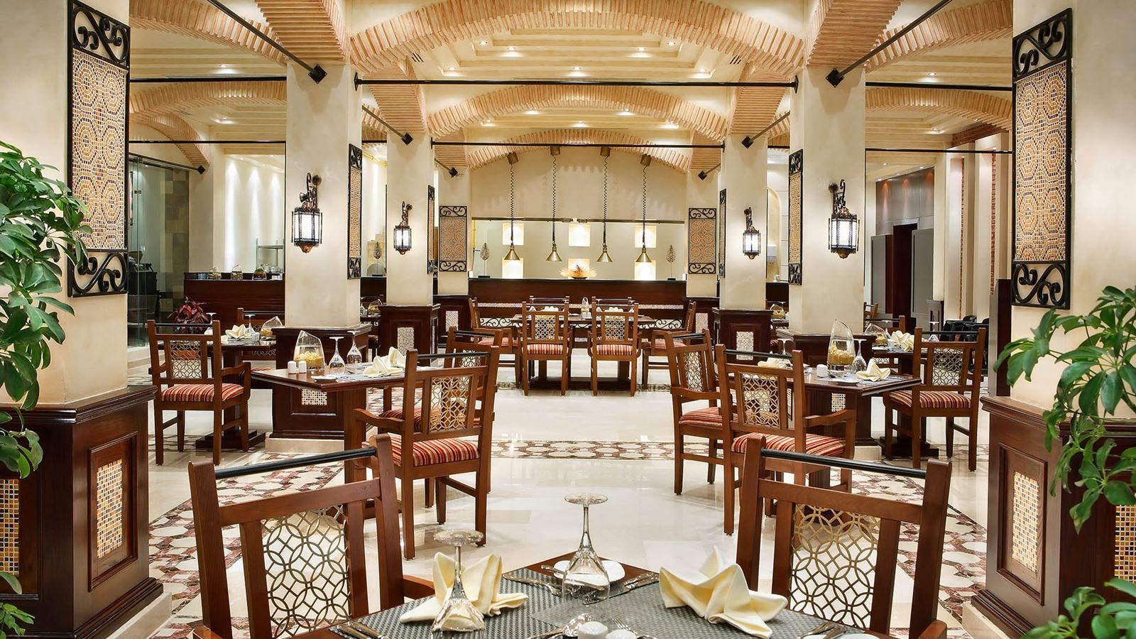 restaurants-restaurants