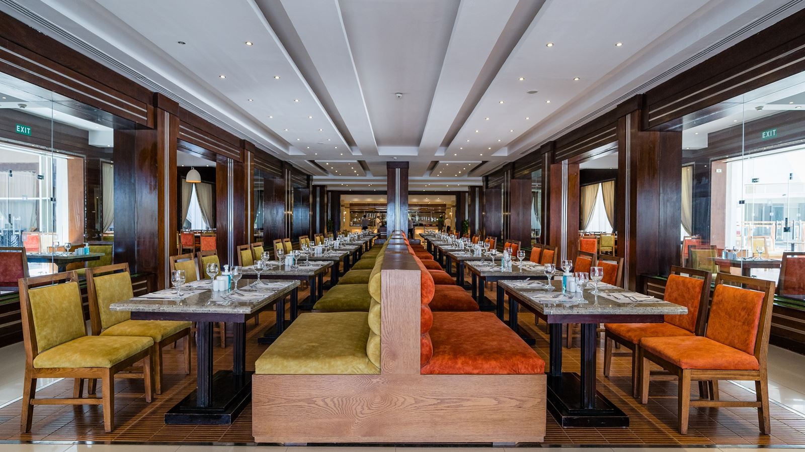 restaurants-restaurants