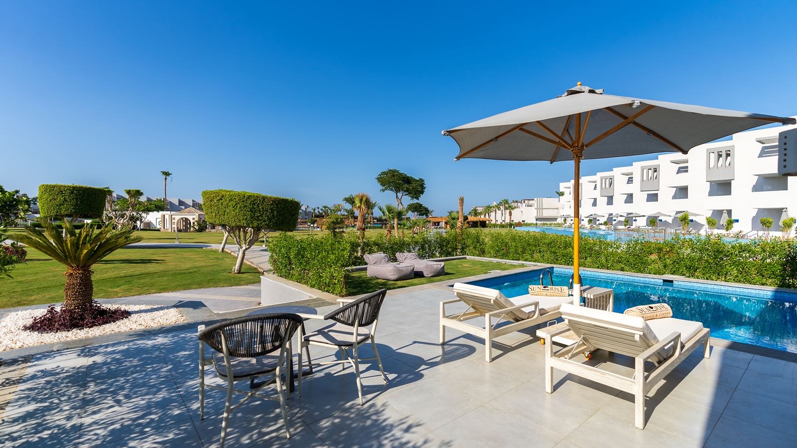 rooms-presidential-suite-posh-club