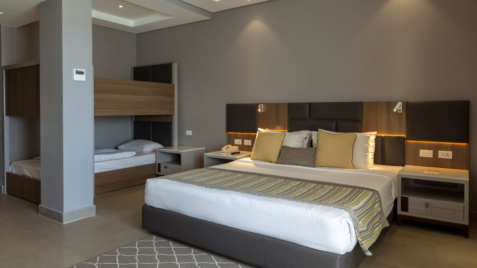 rooms-family-room-bunk-bed