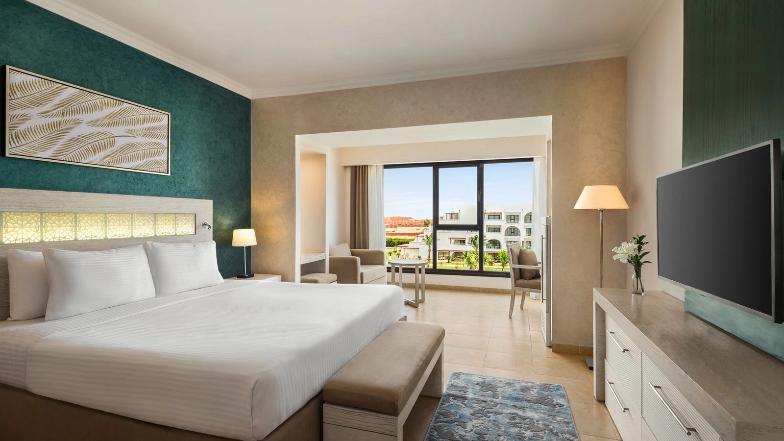 rooms-classic-pool-or-lagoon-view-room