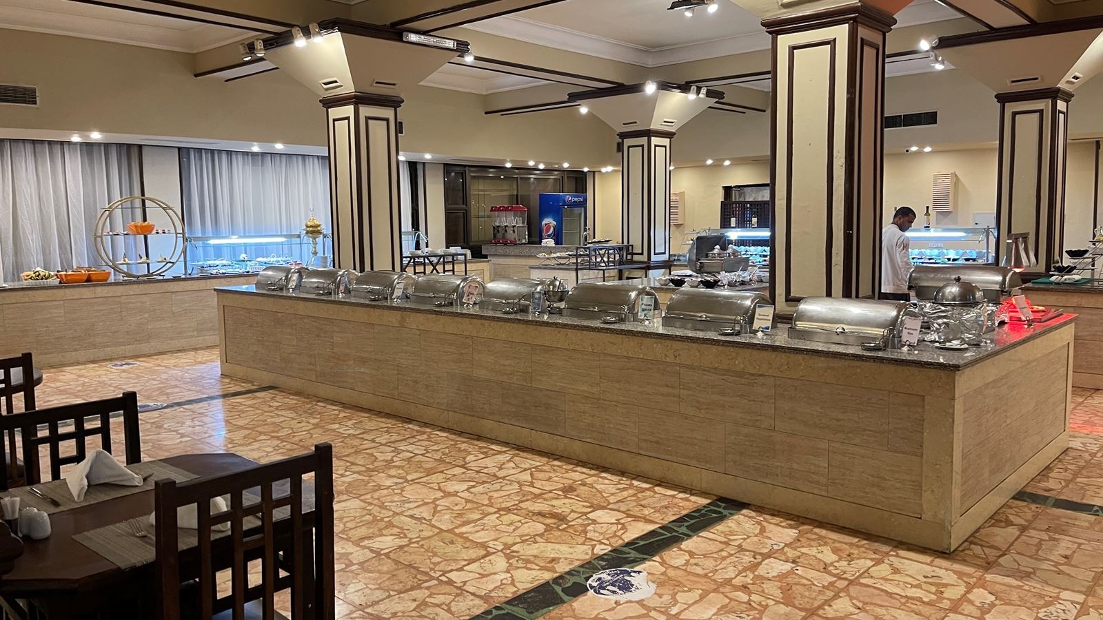 restaurants-restaurants