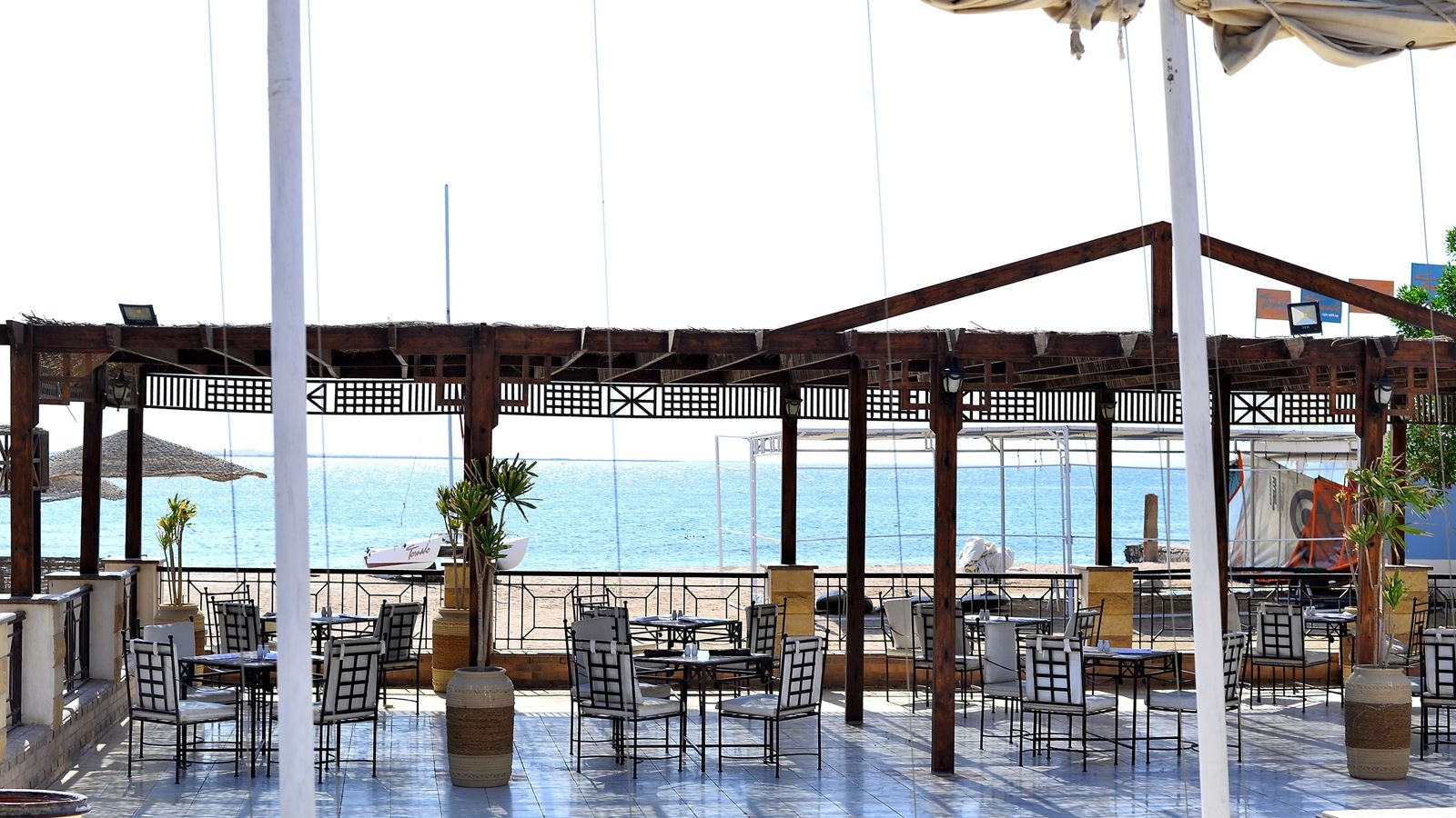 restaurants-restaurants