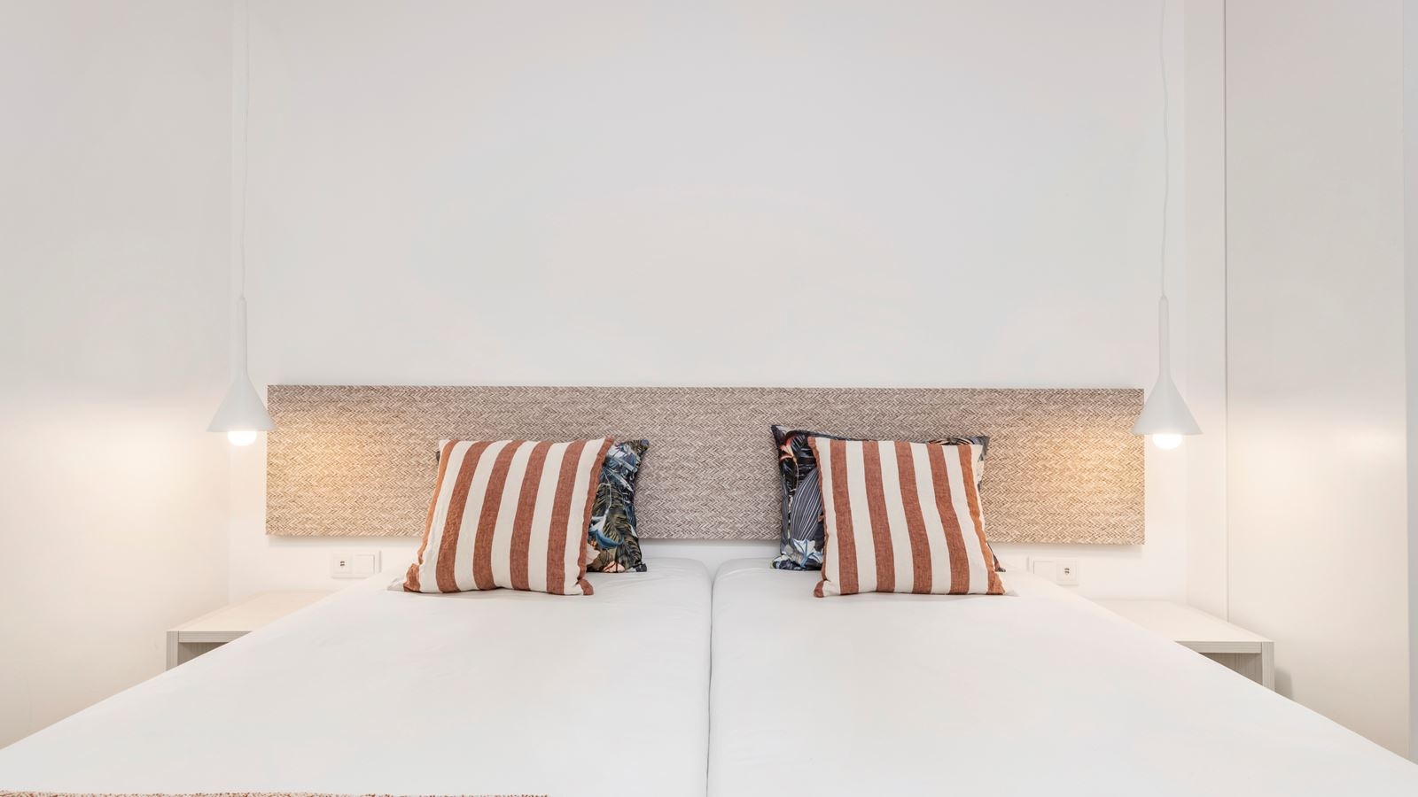 rooms-a2--2-bedroom-apartment