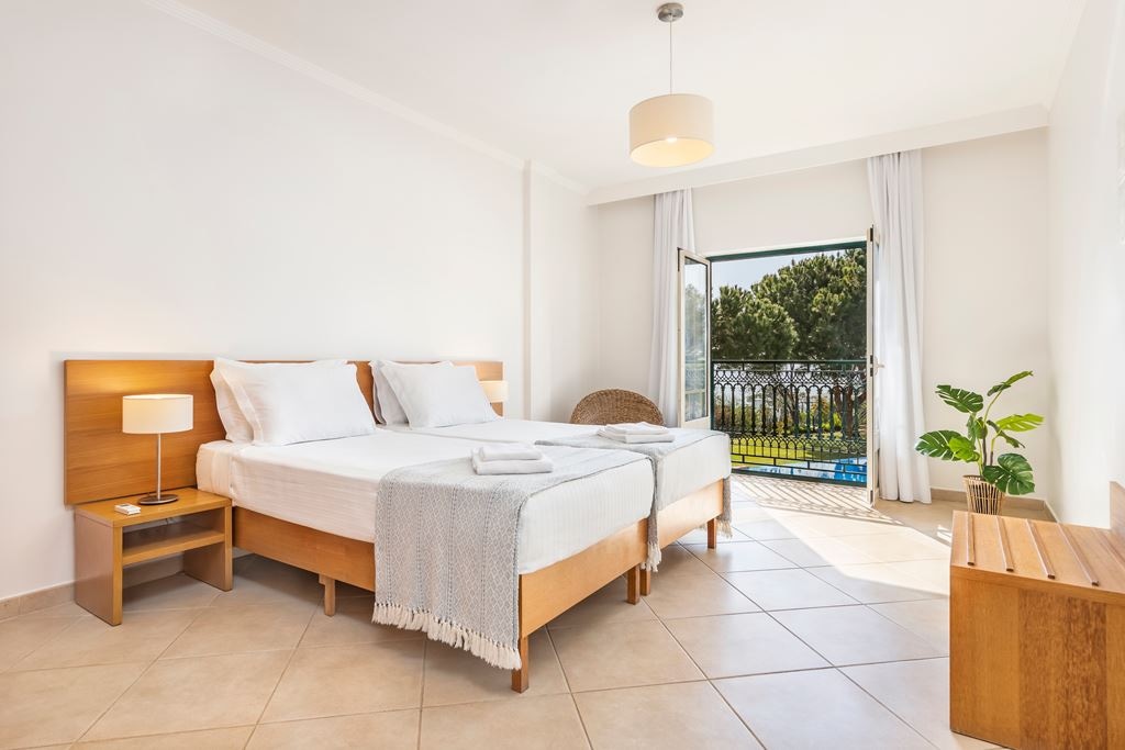 rooms-a2--2-bedroom-apartment