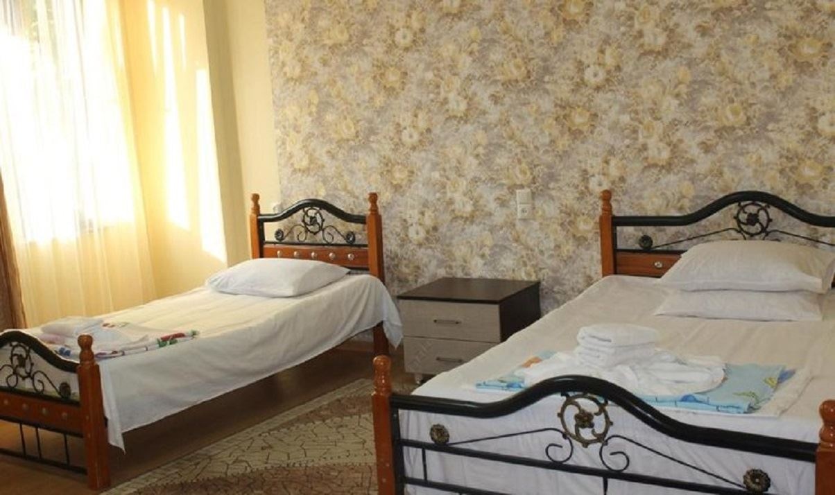 rooms-room-standard-dbltwin-with-balcony