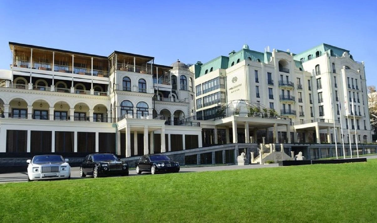 general-main-building