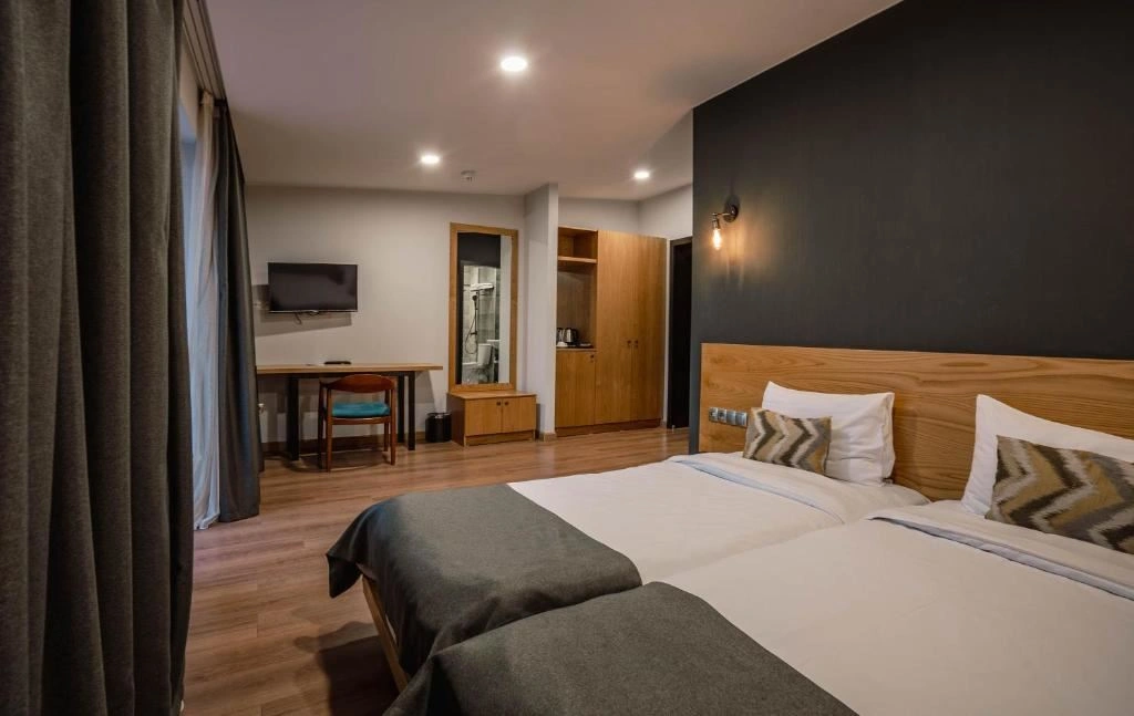 rooms-standard-doubletwin-room