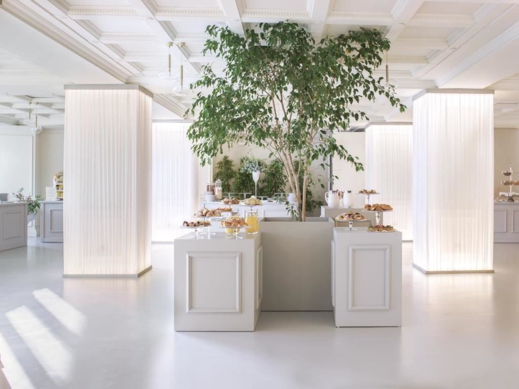 restaurants-restaurant